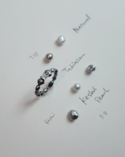 Tahitian Keshi Pearl Ring with 0.50ct Princess-Cut Lab-Grown Diamond in Solid 9k